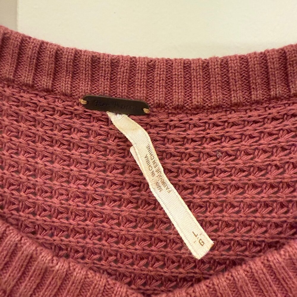 Free People Moonshine Tunic Top Waffle Knit Cotton Dusty Rose Cold Shoulder Sz L - Picture 3 of 7